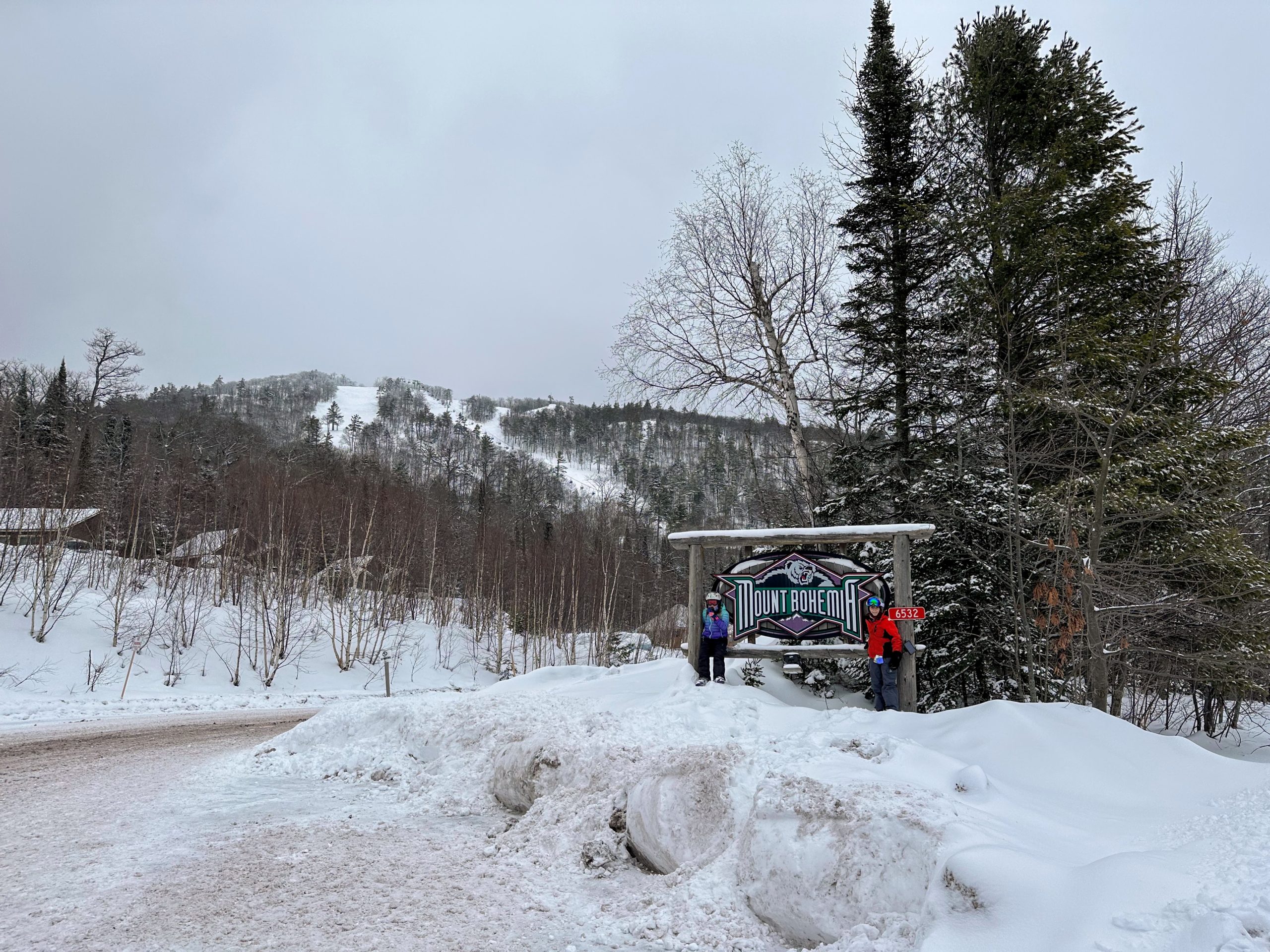 What are the Vertical Drops of UP Ski Hills?